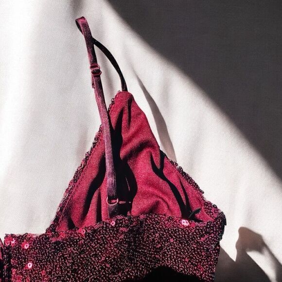 B. Smart Ruby Red Sequins Dress Size 3 - Picture 5 of 5